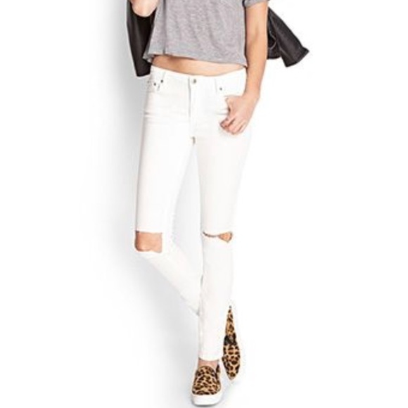 Forever 21 Ripped Knee Skinny Jeans White Sz 26 - Picture 2 of 2